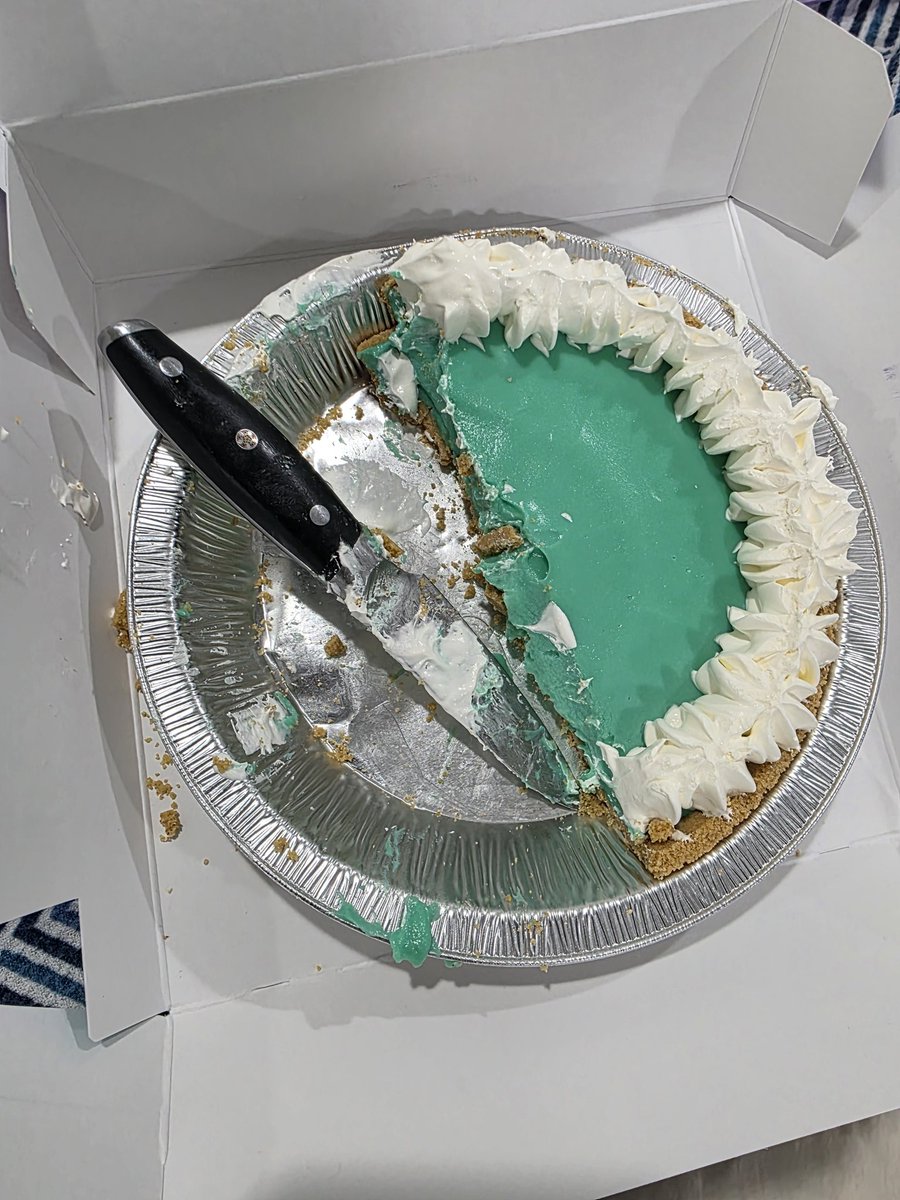 We have the Baja blast pie from Taco will report asap