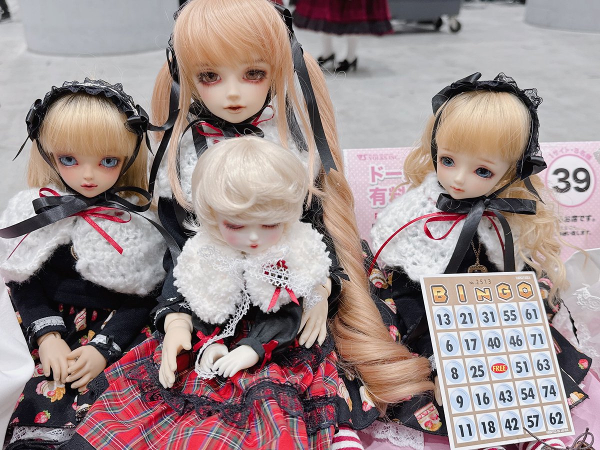 39番卓にいます〜！！！！！
新しいおべべのとりちゃんご満悦顔でかわいいね☺️💕