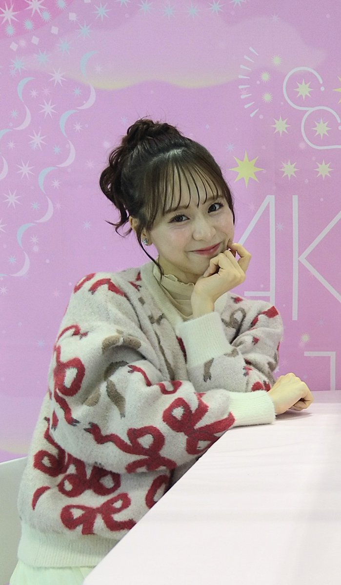 り「おはよう〜、あら素敵〜😮✨」🐻「おはよう〜！今日ピンクなの