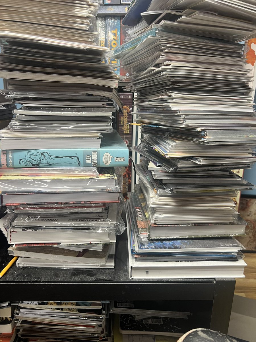 Live in 30 minutes, it’s Comics, Comics, Comics! Join me here: youtube.com/live/K7Rf-HpYW…