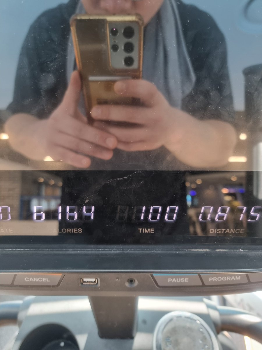 masatohideto's tweet image. 오운완 
데드 자세교정 훈련 30분
케트벨 스윙 100
천국의 계단 1시간 ^^