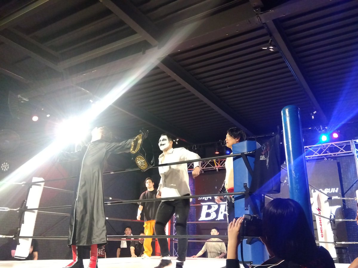 Unryu5Unryu's tweet image. 第四試合

後半戦スタート！

タッグマッチ

この試合も凄いよ！

#BRAVING