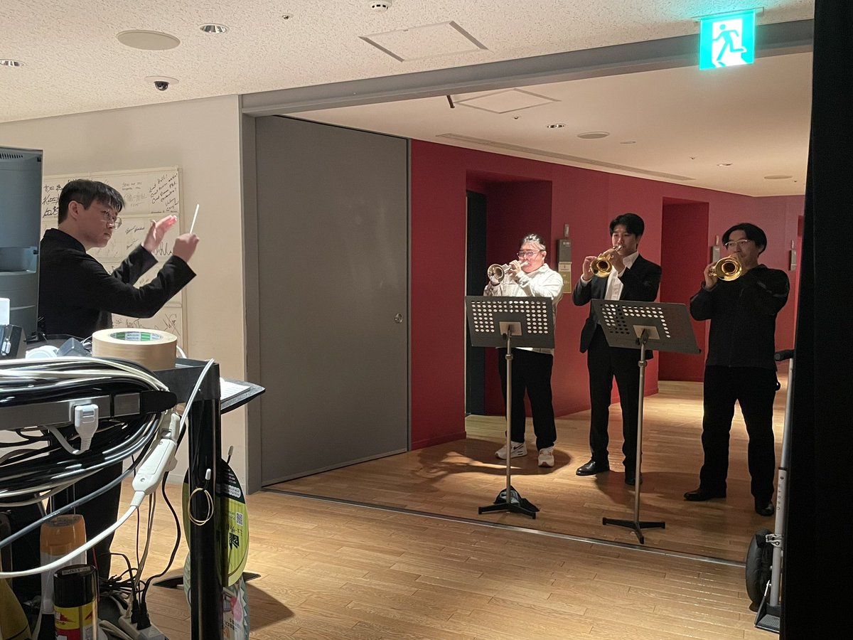 ondaifes's tweet image. 転換後、東京音大の
リハーサルが始まりました。

リハーサル時間45分に対して
演奏時間50分の作品。
バンダのバランス確認含め
集中して進みます。

#音大オケフェス