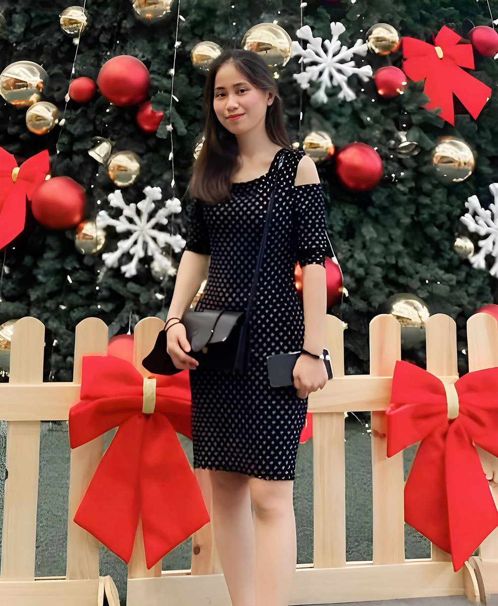 aurelniy's tweet photo. Christmas🎄🥰 https://t.co/c9e6f4SqZt