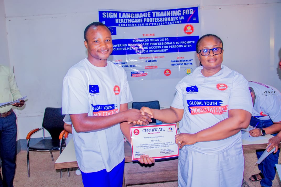GafaruAminu's tweet image. In our quest to close the communication gap between front line healthcare workers and the hearing and speech impaired, we built the capacity of 25 healthcare workers on #signlanguage in the Northern Region of Ghana🇬🇭. @EuropeInGhana @mohgovgh #globalyouthmobilization