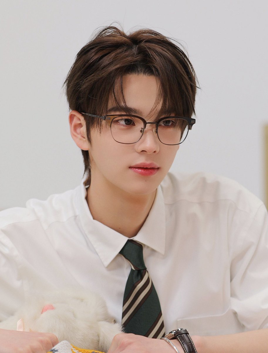 TWS シニュ セット Amazon.co.jp: tws シニュ トレカ 2枚セット weverse特典 : おもちゃ