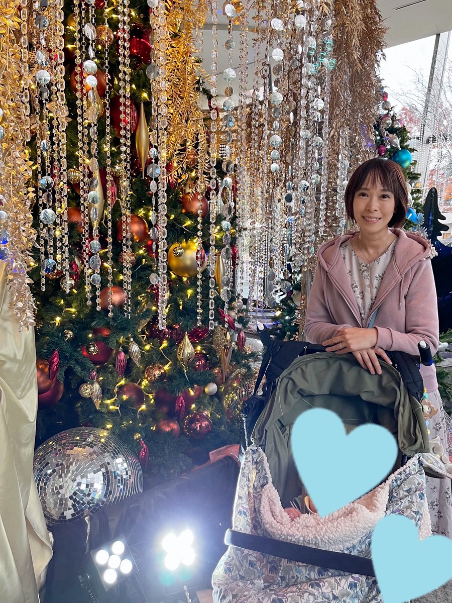 久しぶりの投稿になってしまいました🙇‍♀️
先週久しぶりにお仕事をさせて頂きました🎤ひとつ目はナレーションのお仕事。もうひとつが企業様の周年記念式典の司会のお仕事でした。久しぶりのお仕事で不安もありましたがブランクを埋められるようできる限りの準備をして臨みました。
詳しくはIGアメブロで！