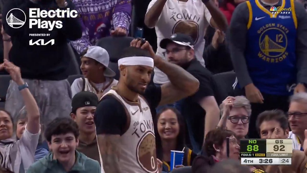 Clutch play after clutch play down the stretch.
@Kia || Electric Plays