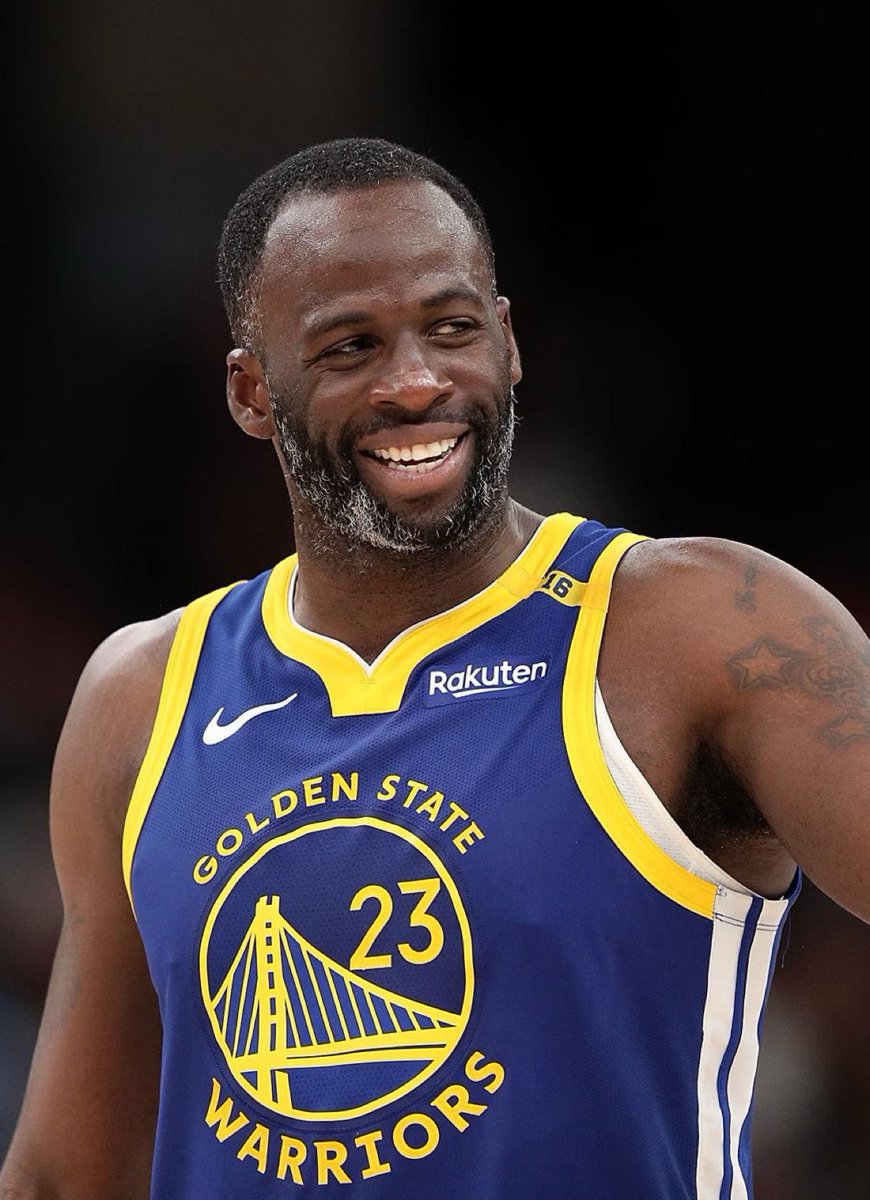 Draymond Green tonight:

2 Points
0/9 FGM
0/7 3PM
2/2 FTM
31 Minutes