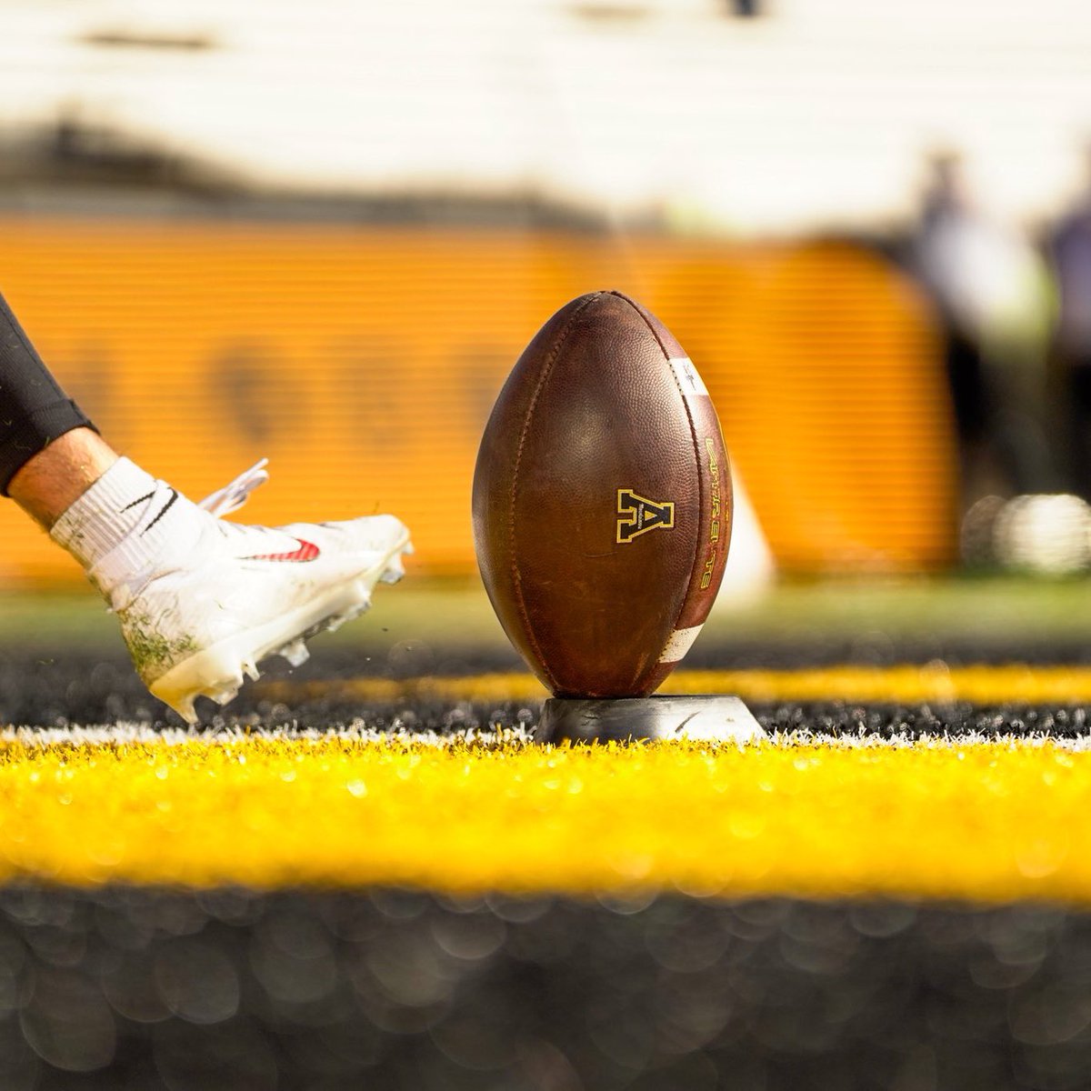 A fun day to be back in Boone with my brother <a href="/CadenSmith42/">Caden Smith c/o ‘29</a> , parents and friends! <a href="/Chris_Sailer/">Chris Sailer Kicking</a> <a href="/CoachJCros/">Jeff Crosby</a> <a href="/Dowell_Loggains/">Dowell Loggains</a> <a href="/hodge_grier/">Grier Hodge</a> <a href="/LilySweetKing/">Lily Sweet King</a> <a href="/AppFBRecruiting/">App State Football Recruiting</a>
