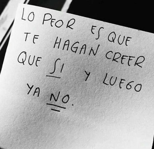 INDIRECTAS (@textodramatico) on Twitter photo 