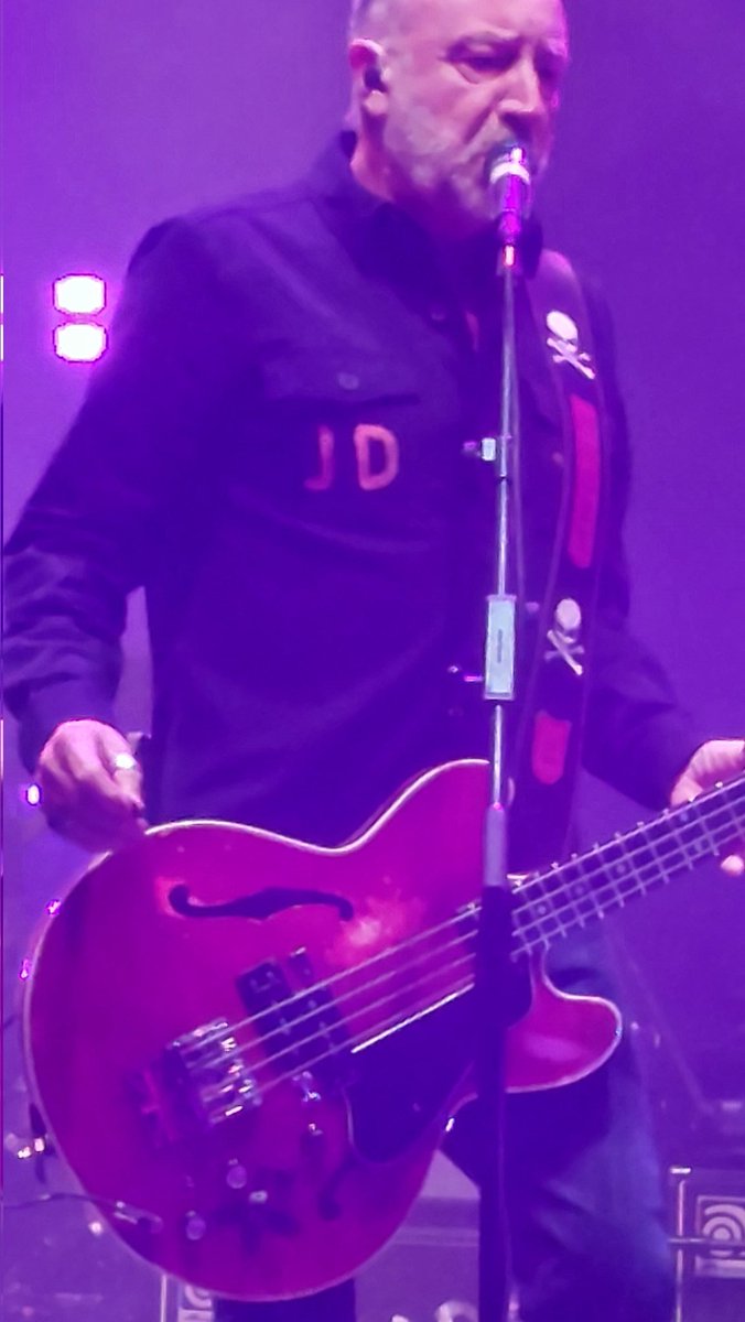 n66ral's tweet image. @O2AcademyLeeds 
@peterhook 
Well that was #quality. Gonna get me 12 inchers out again tomorrow