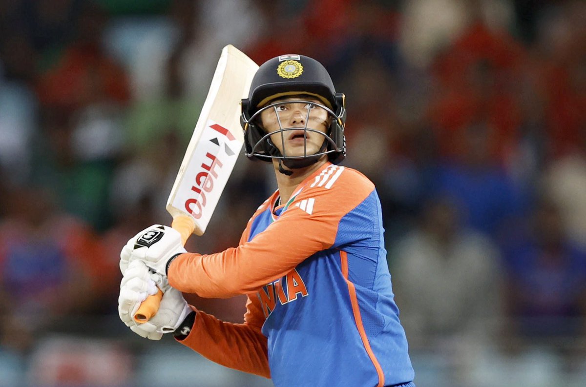 mufaddal_vohra's tweet image. 🚨 ABHISHEK SHARMA HAMMERED A 32 BALL HUNDRED IN SMAT. 🚨