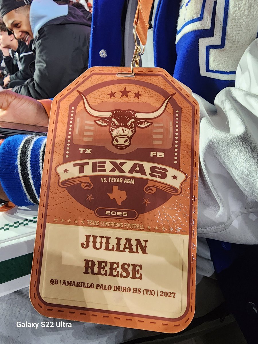 Julian_Deuce's tweet photo. Thank you for having me this weekend! @Coach_Fenner6 @TexasRecruiting @milwee4 @CoachSark @TexasFootball @MikeRoach247 @JeffRabjohns @247Hudson @LeeAnnHerringRW @QBHitList @joeray36 @PaloDuroDonsFB @quarterphiback @coach_gautier @CoachWhiteDB1 @CBrakebill @PressPassSports @Bucks_Ballpark @806hsscmedia