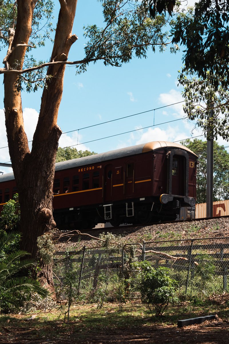 dog_husband's tweet photo. had to snap the hawkesbury river express
it's not the metro tunnel, but that's okay :) https://t.co/kfwwRRSmLo
