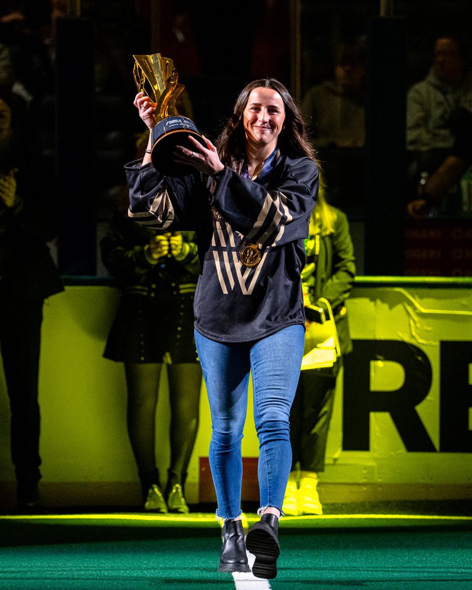 To help us kick off the 25.26 season, we're excited to have Kirstin Tynan from the NSL Championship-winning <a href="/VancouverRiseFC/">Vancouver Rise FC</a> for tonight's ceremonial ball drop! 🙌