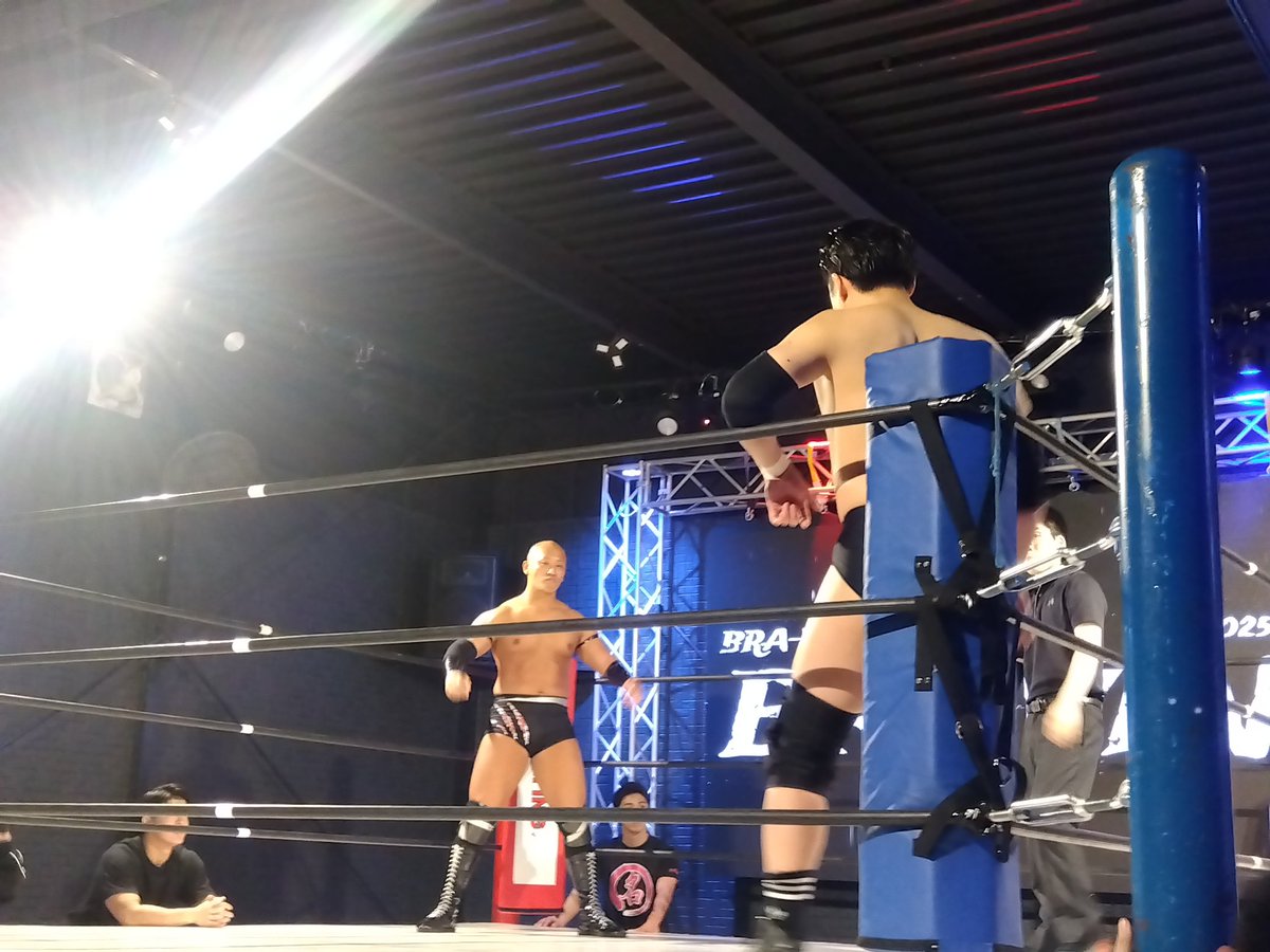 Unryu5Unryu's tweet image. 第五試合

シングルマッチ

バルク初めて、ワクワク！

#BRAVING