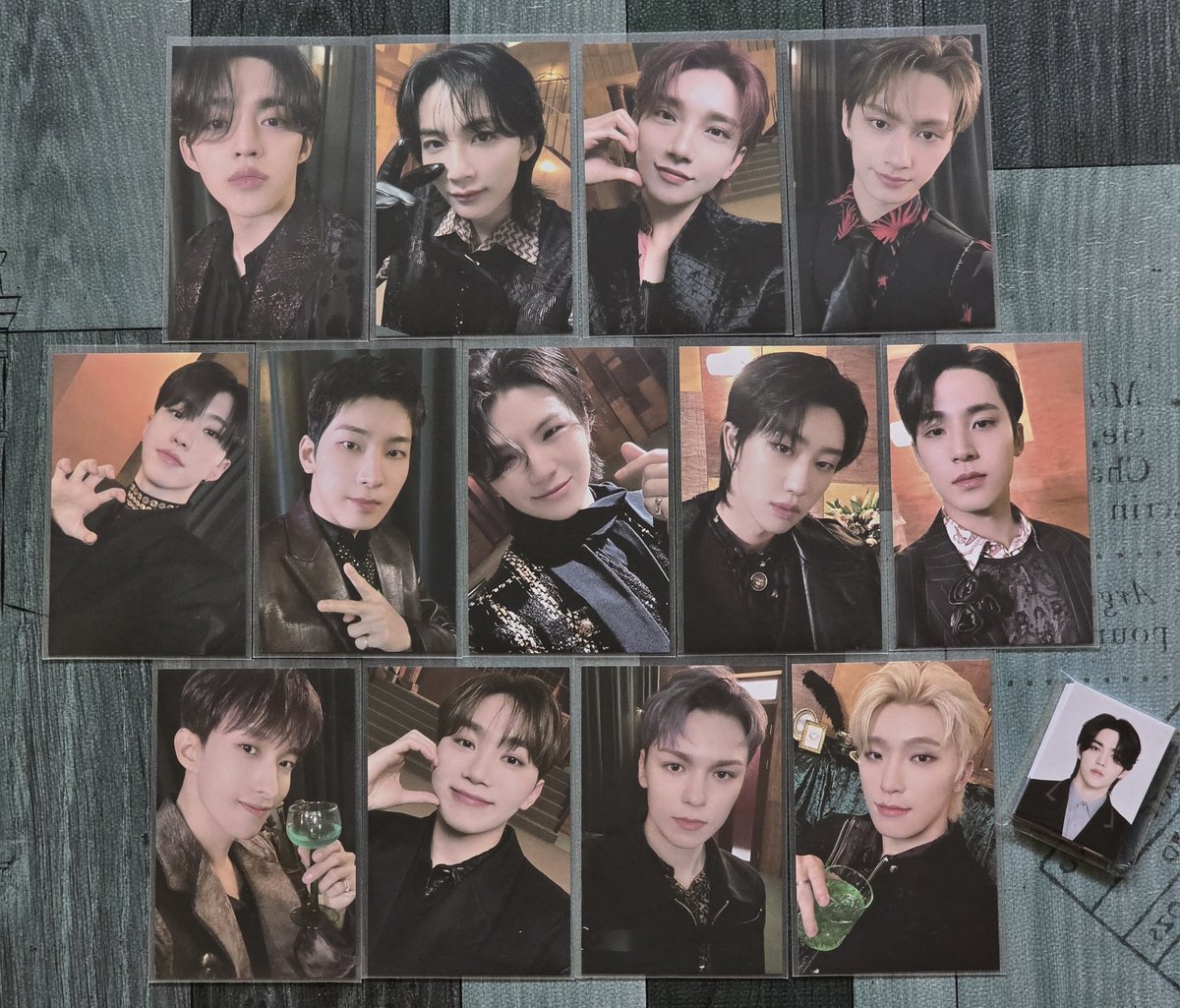 wts | lfb | ph SEVENTEEN 8TH CARAT MEMBERSHIP OT13 PHOTOCARD & ID