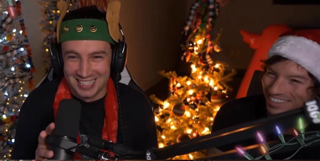 emotionalpilot's tweet photo. he was so fucking jolly https://t.co/2414N6Y4Hz