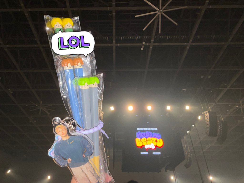 coin_besty's tweet photo. 愛知スカイエキスポ
前回のアリーナツアーのときこのフラット会場と近さで好きになって今回も行ってきました
メンバー全員肉眼で拝めまして
運も付いてきて最高に楽しかったです
しゅんとは天才です❤️‍🔥レポはできん！（諦め）
終演後キャップ買っちゃった😂✨
#BEFIRST #HelloMyBESTY2 https://t.co/O8R9eSBNyi