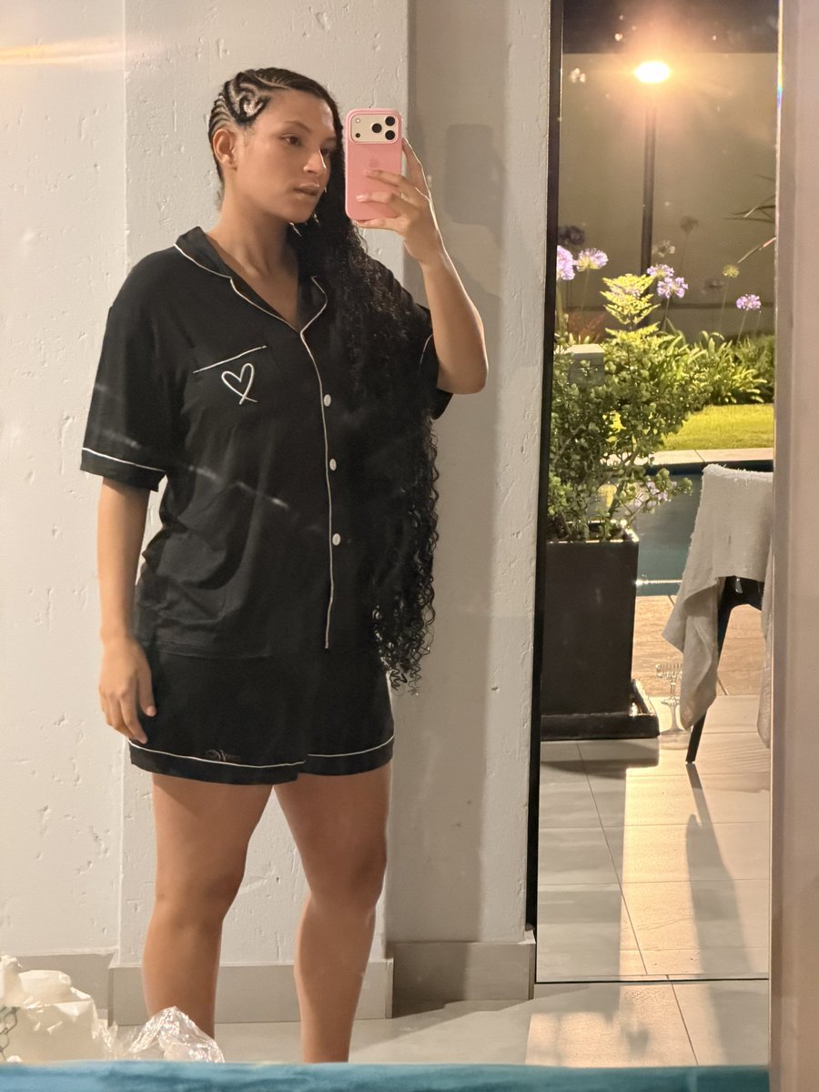 MaddieOgle's tweet image. I’m overwhelmed with joy and excitement here and it hits way harder today. I love you guys endlessly. 

#AshleyBrylnnOgle