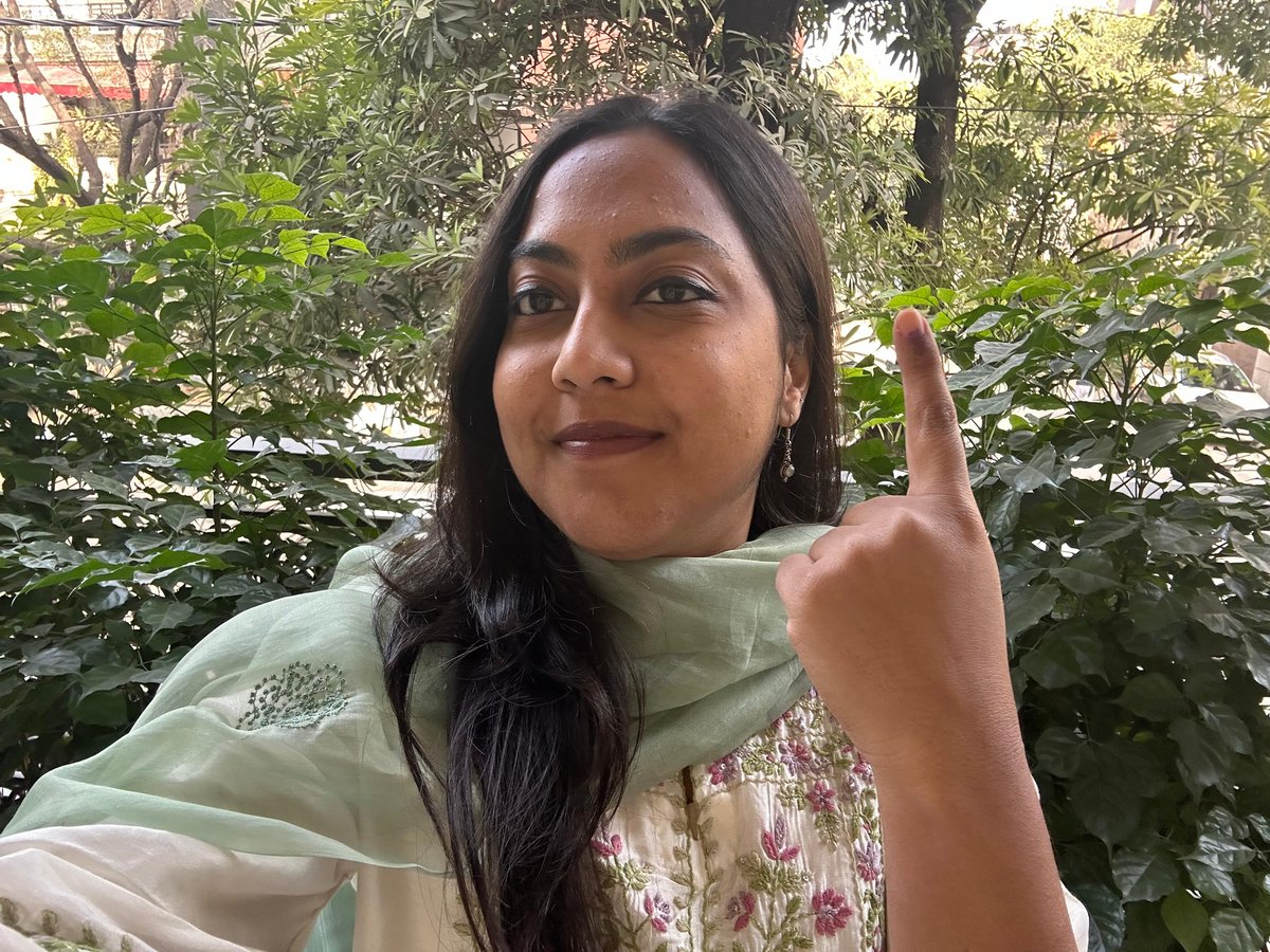 Eeshna_Gupta's tweet image. I’ve done my duty. You do yours! Vote for Greater Kailash, Vote for a Better Tomorrow!

#EeshnaforGK #greaterkailash #AamAadmiParty #DelhiMCD #delhi #ArvindKejriwal #SaurabhBharadwaj

@AamAadmiParty @AAPDelhi @ArvindKejriwal @Saurabh_MLAgk