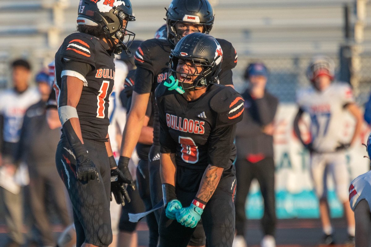 MetroNewsSports's tweet image. WVSSAC Class AAAA State Championship:

No. 1 Morgantown (12-1) vs. No. 3 Martinsburg (11-2)

Friday, December 5 at noon.
#wvprepfb