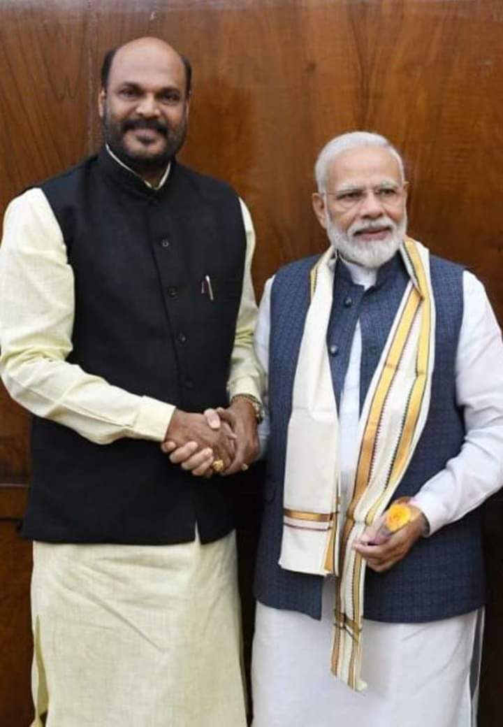 தமிழக மக்கள் முன்னேற்றக் கழகத்தின் தலைவர் அகில இந்திய தேவேந்திர குல வேளாளர் சங்க தலைவர் நெல்லை நெப்போலியன் அண்ணன் திரு ஜான்பாண்டியன் அவர்களுக்கு மனமார்ந்த பிறந்த நாள் வாழ்த்துக்கள் 💐 <a href="/JohnPandianTMMK/">John Pandian</a> <a href="/priscillaTMMK/">Priscilla Pandian</a> <a href="/TMMKofficial/">தமிழக மக்கள் முன்னேற்றக் கழகம்</a> <a href="/Tmmk_IT_team/">தமிழினவேந்தர் ❤️💚❤️</a> <a href="/tmmk_thanjai/">திவ்யராஜ் தேவேந்திரன்</a> <a href="/tmmkhqofficial/">TMMK MEDIA</a>