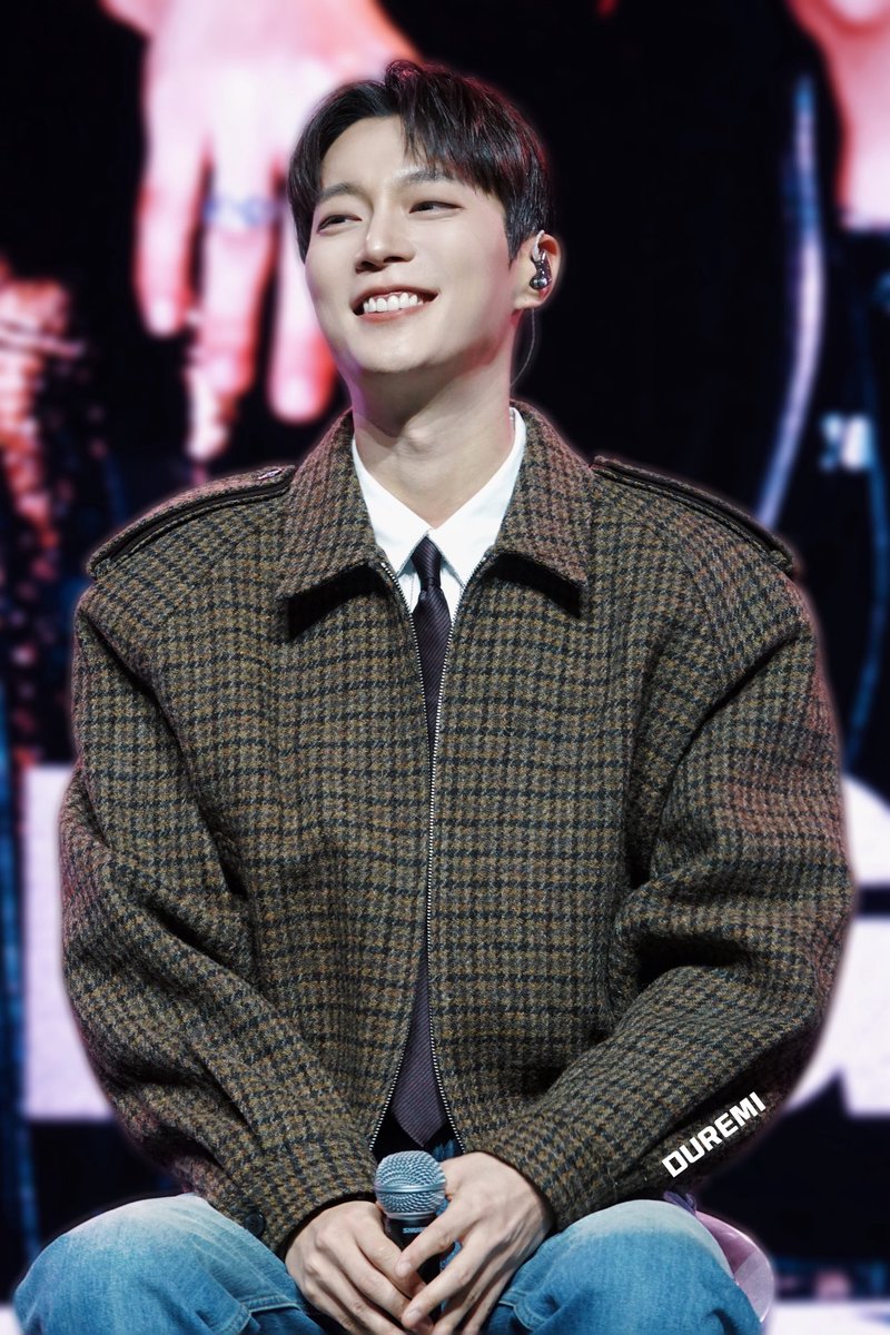 DUremi_DUJUN's tweet photo. 🎶DUREMI 💙
2025 HIGHLIGHT 
FAN MEETING IN SHANGHAI
와줘서 고마워요🫶
#YOONDUJUN #윤두준 https://t.co/VUiF26CG5a