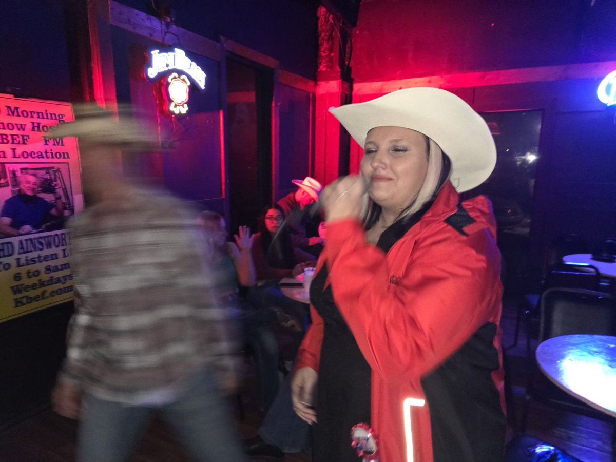 Thanksgiving weekend fun at #americashonkytonk Bobby Mackeys Florence Ky.