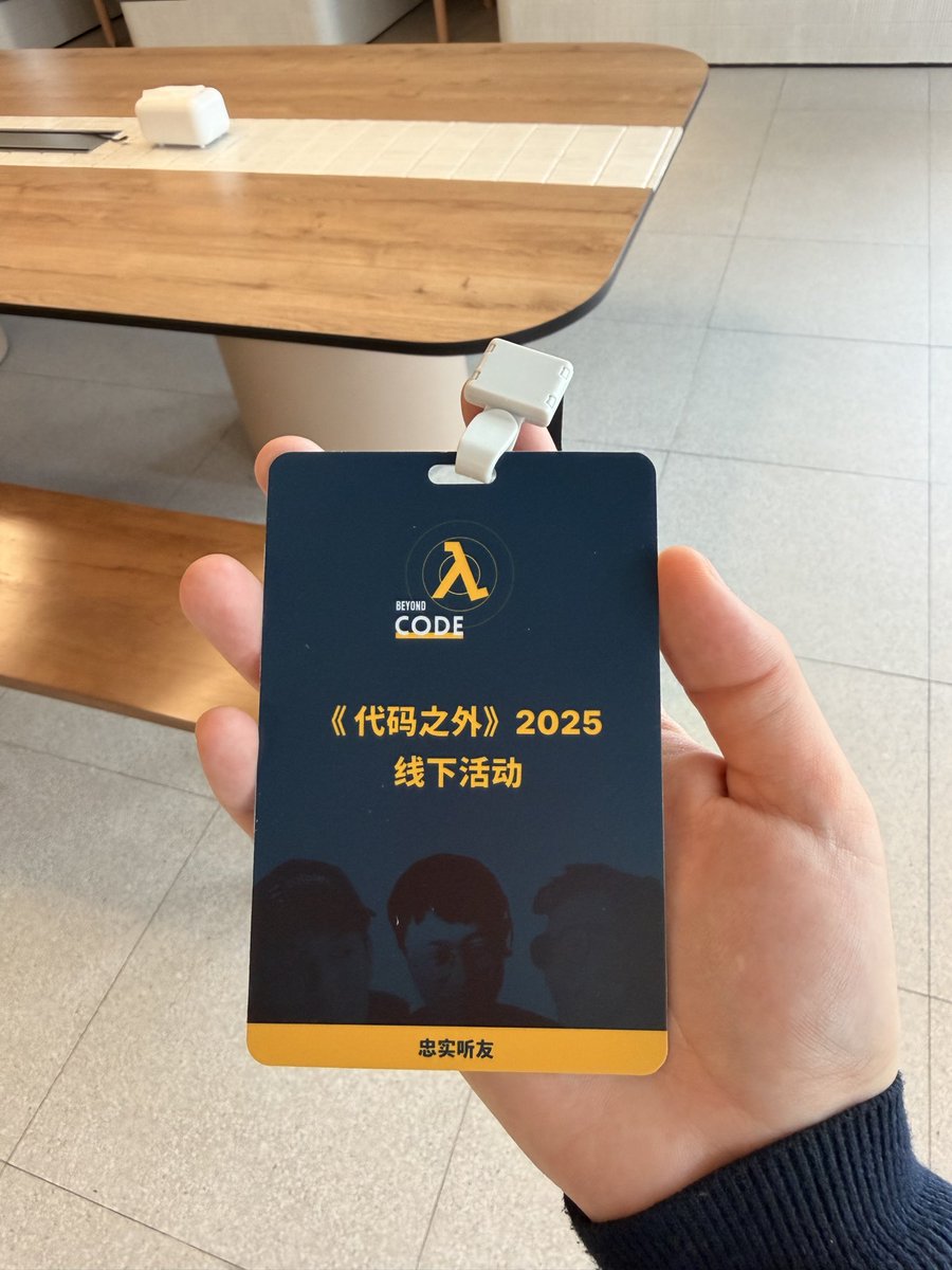 beyondcodefm's tweet image. 还有一小时，静候各位听友 🤓