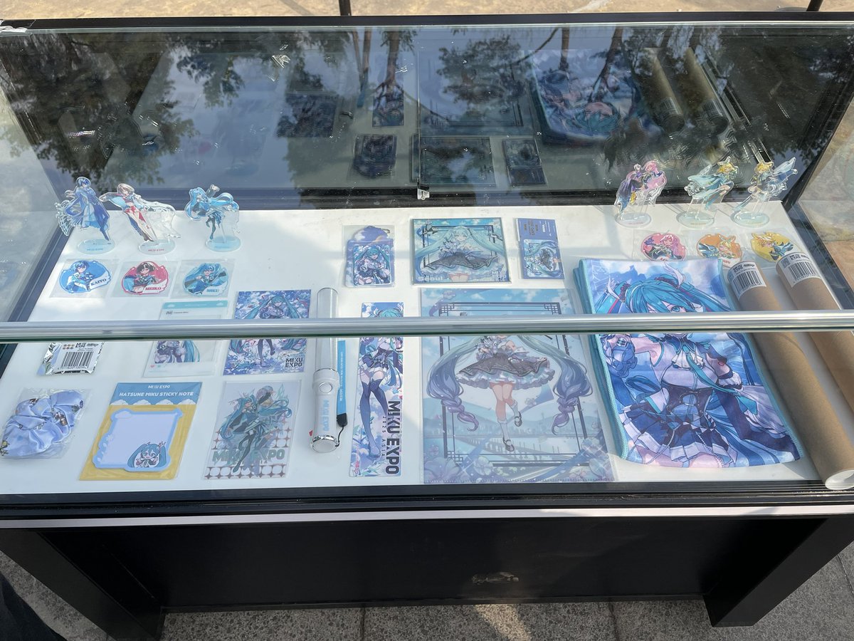 おんま様、専用ページ 念願のHATSUNEMIKU EXPO2025 ASIA来たよ〜ヾ(○´∇｀○)ﾉ 毎年毎年行き