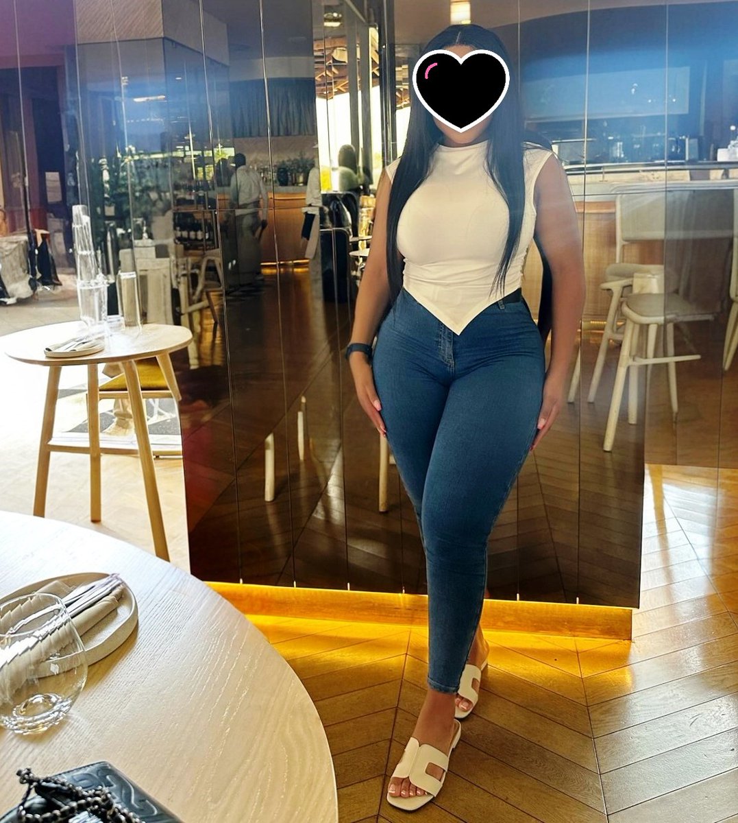 Olha que classe dessa esposinha... Vc sabe reconhecer uma HOTWIFE na rua? 🤘♠️