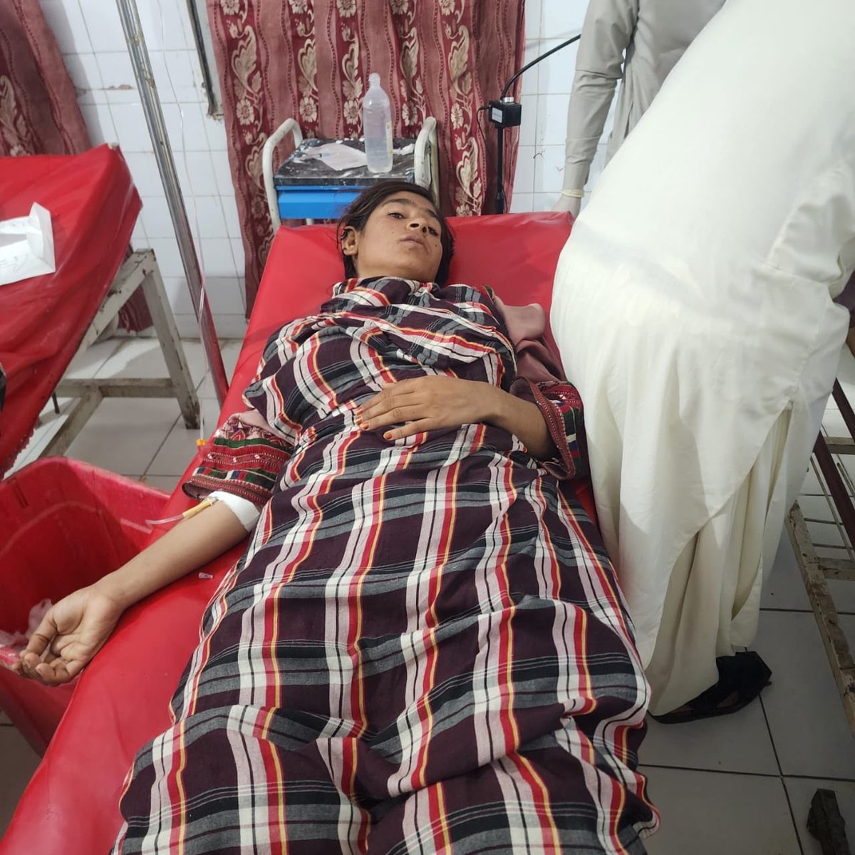 BYCKech's tweet photo. Turbat, Kech ,30 Nov 2025
FC shelling in Hoshab Garook killed Azeez Nasir and injured Tahira Khalid, Dureen Khalid &amp; Asiya Shamby.
Baloch face daily violence enforced disappearances, targeted &amp; extrajudicial killings. Families are attacked in their homes. https://t.co/cYzcWFnuAm