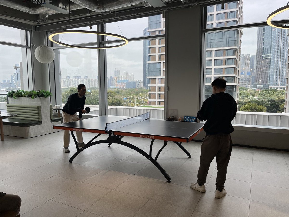 randyloop's tweet image. 有没有人来虐 @geekplux 一下