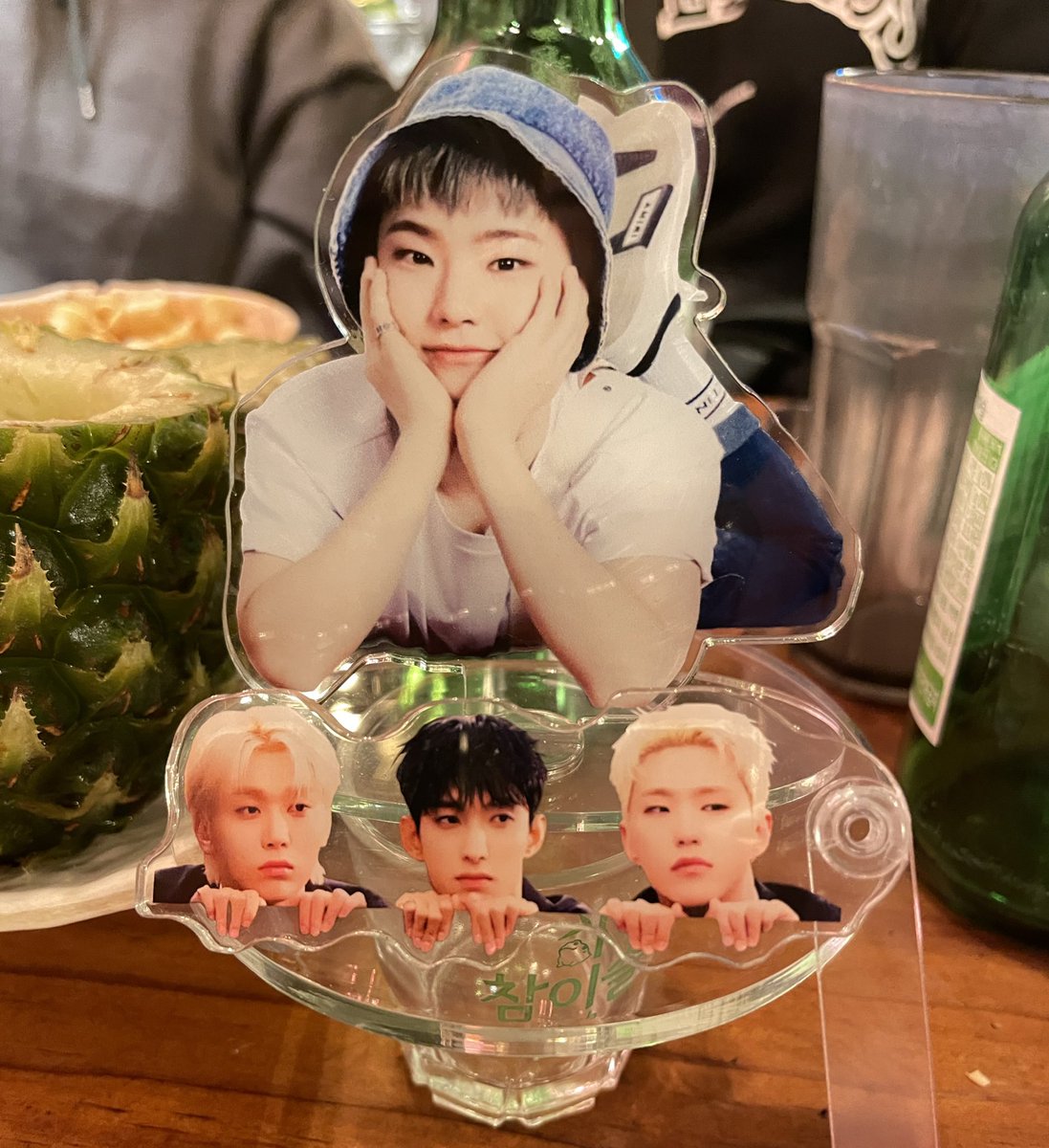 cutehoshi960615's tweet photo. 그렇다 어젠 저녁에도 약속이 ㅋㅋㅋ
뼈찜구이 불맛도 좋거 너무 맛있었다
입짧은 햄랭이 더 짧은 호찌 덕분에 배불러따😆
드디어 얼굴인식한 슌철이 반가워써😍
시끌벅적한 할맥에서 목소리 잃고나옴🫠 https://t.co/McoOG0nSeH