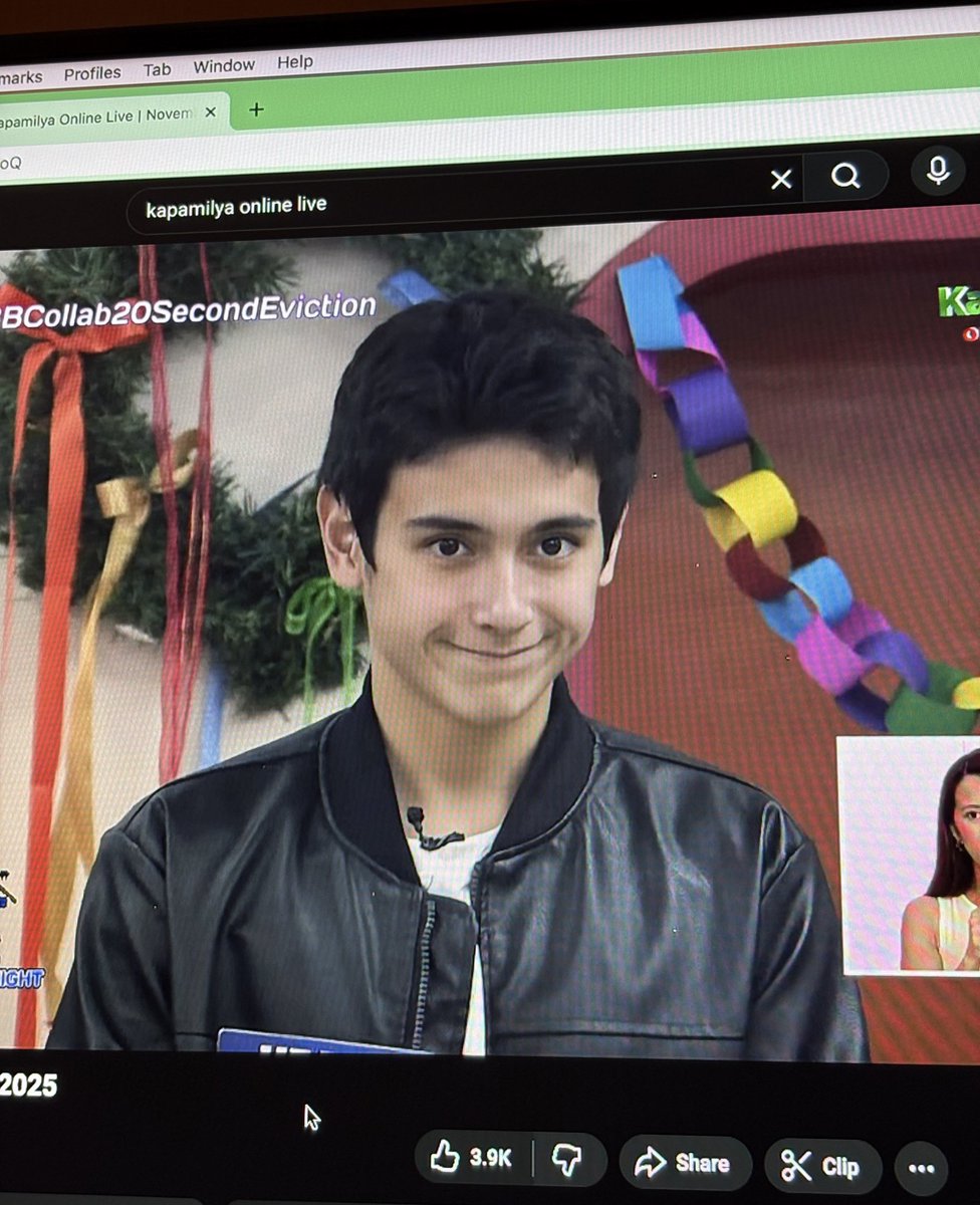 katzkatkat's tweet image. then and now 😭 hangkyuttt