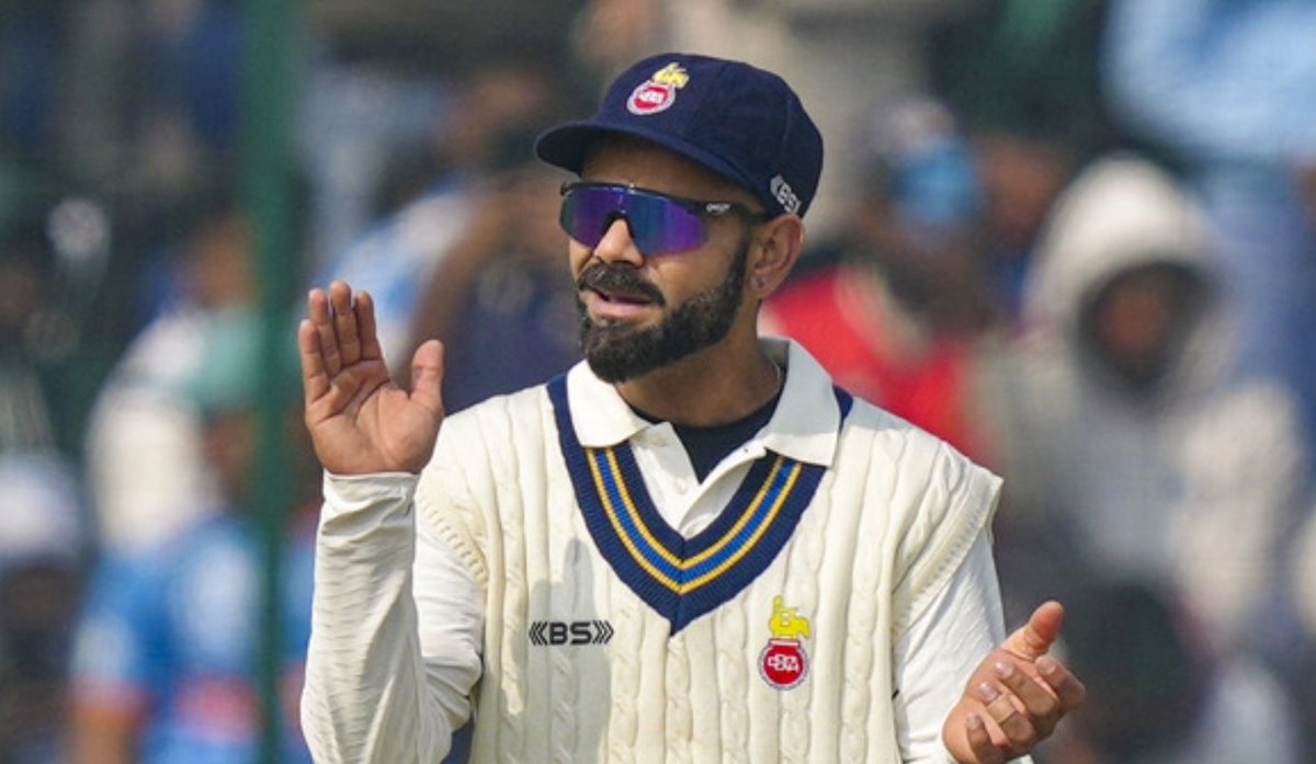 ROcoverage's tweet photo. VIRAT TO PLAY DOMESTIC!!!

Kohli may travel back to London after the ODIs, but he’ll probably turn up for Delhi to play "domestic cricket" 
(Sahil Malhotra-TOI) https://t.co/614ugs2uVf