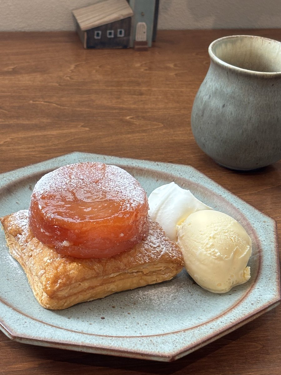 marron1687's tweet photo. 美味しかった✨
今日までの期間限定だったから行けて良かった
📍かたちコーヒー https://t.co/WmUth9gd1V
