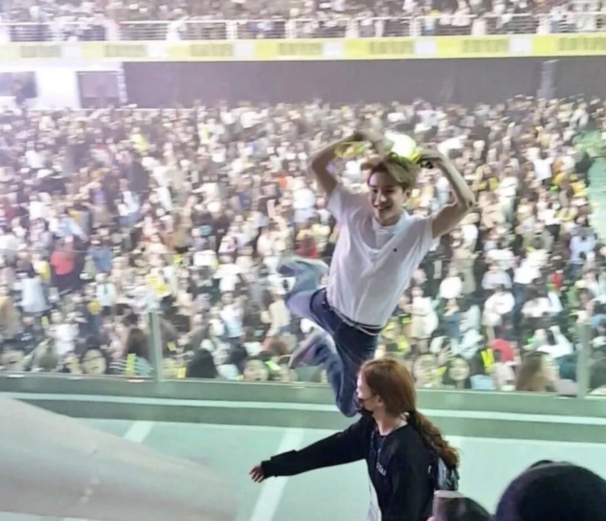 j_e_w_lil's tweet image. 정우 여기 짬푸 하는 부분잇잔아
진짜 가볍게 깔끔하게 개잘함
특기에 귀엽게 점프하기 써도됨