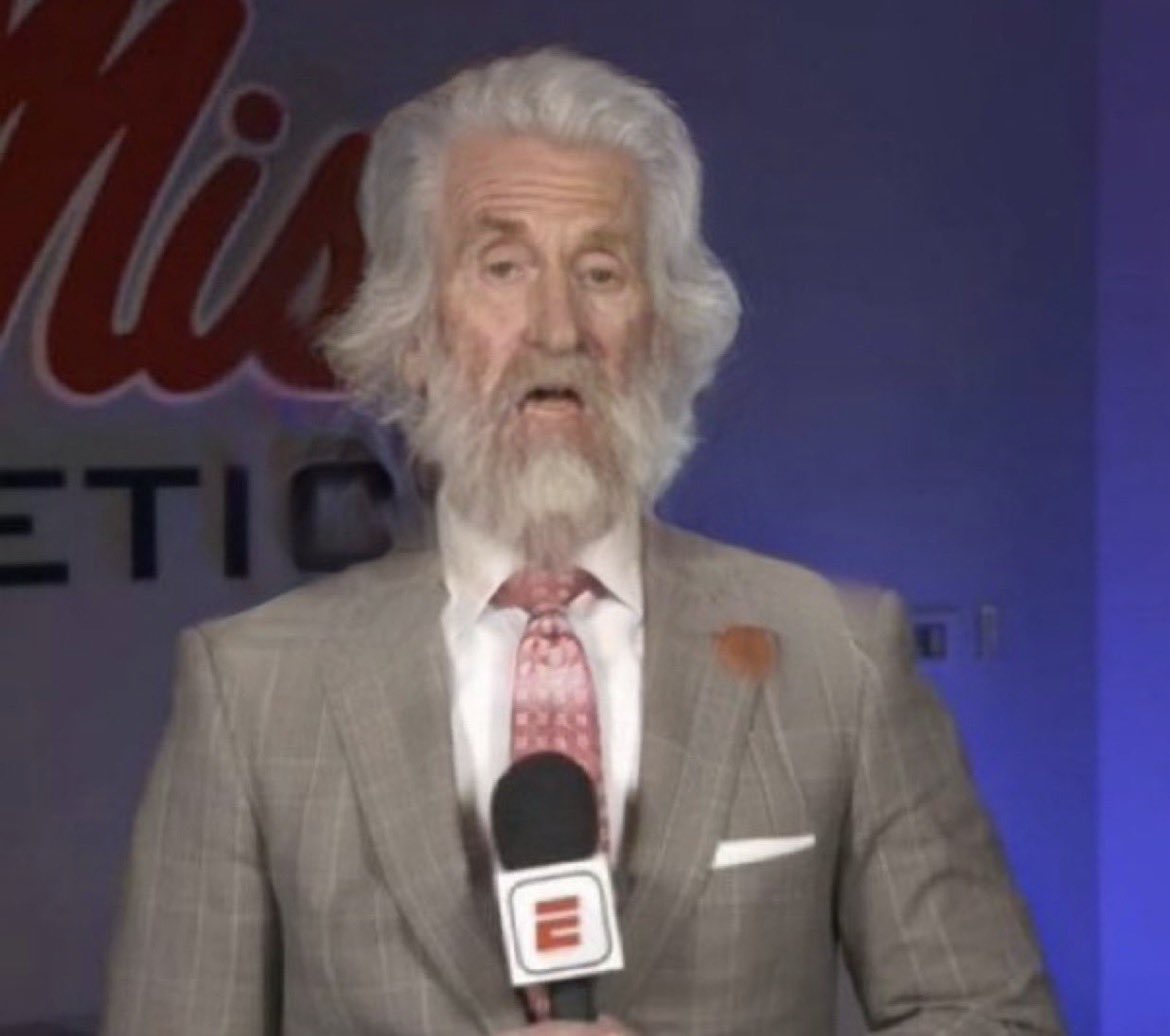 GoatPoint30's tweet image. Marty Smith by the time Lane Kiffin makes his decision