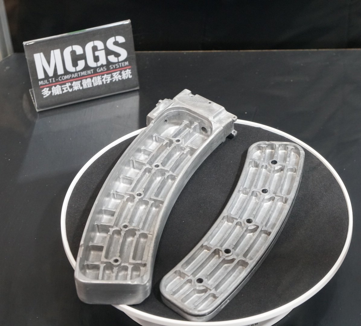 hyperdouraku's tweet image. GHKの新型マガジン、MCGSがものすごかった！何発撃てるのこれってくらいフルで撃ち続けられる。