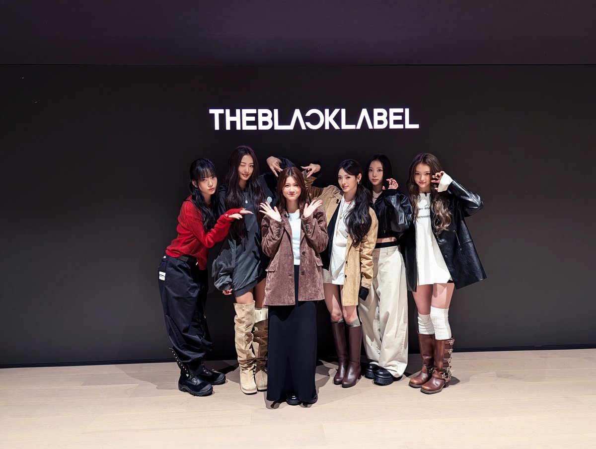 ANOTHERSKY_NTV's tweet image. #生見愛瑠 さんのアナザースカイでは、
サプライズで、5人組ガールズグループの
「#MEOVV (ミヤオ)」が登場🥺💫

大好きな彼女たちを前に、
嬉しさが隠しきれない生見さん…！
まさに宝物のようなひとときを過ごしました💓

#アナザースカイ #Pixelで撮影 #韓国 
#미야오 #THEBLACKLABEL #더블랙레이블…