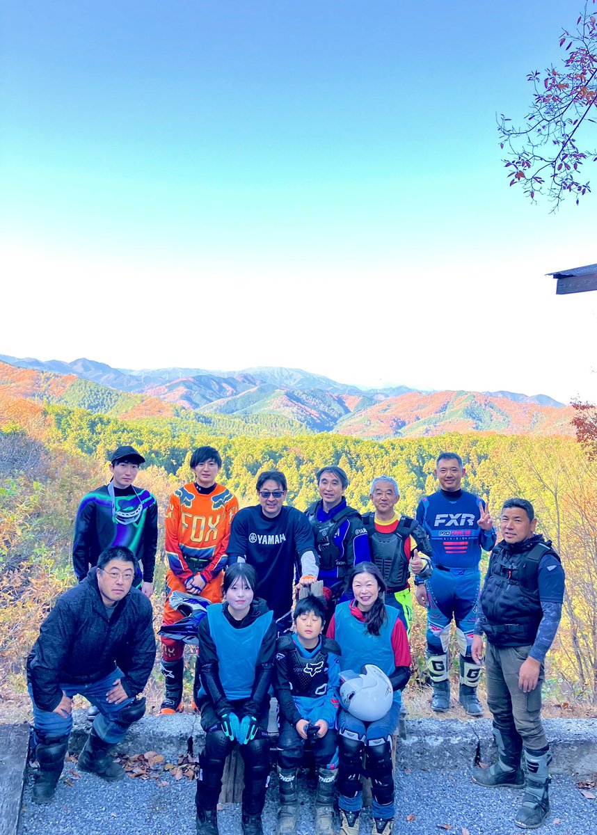 MotoTrekField's tweet image. 木霊、ベスコンだってよ☺️

＃展望台ツアー、オフロード初めてのお母さんとお嬢さん親子もアテンドさせて頂き、無事登頂完了 

少しずつですが、フラットの乾きが遅く湿り気が出てきました…💦
本格的な冷え込みが来る前に、#鹿沼木霊の森、遊びにお越し下さい

＃トコトコお散歩フォレストツアー