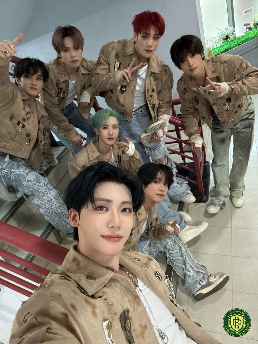 드림 위버스 미디어
Beat It Up 인기가요🤍