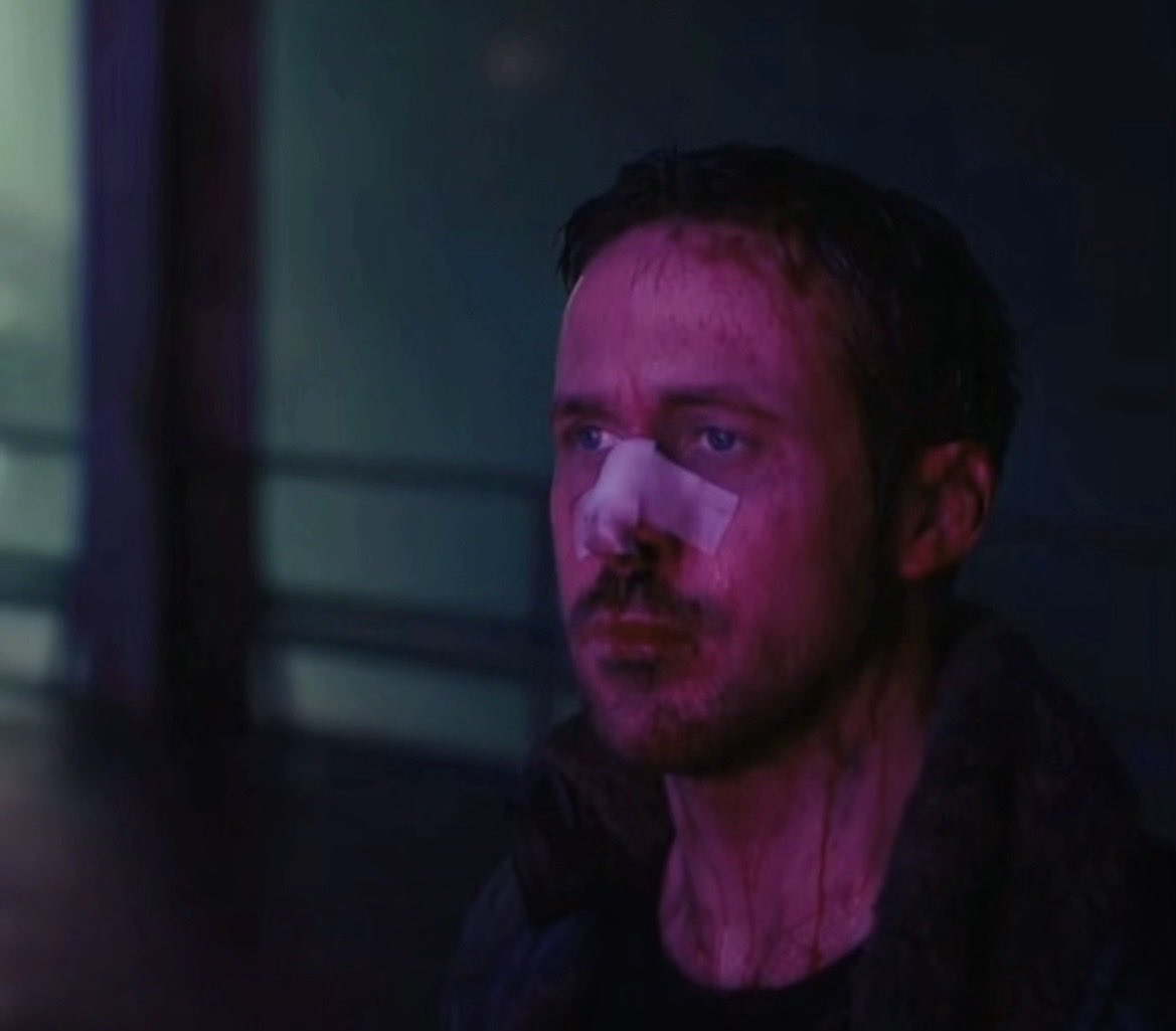 SpoonBTW's tweet image. “Hey guys let’s play Apex-“