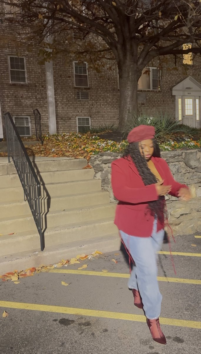 Pretty Little Weapon