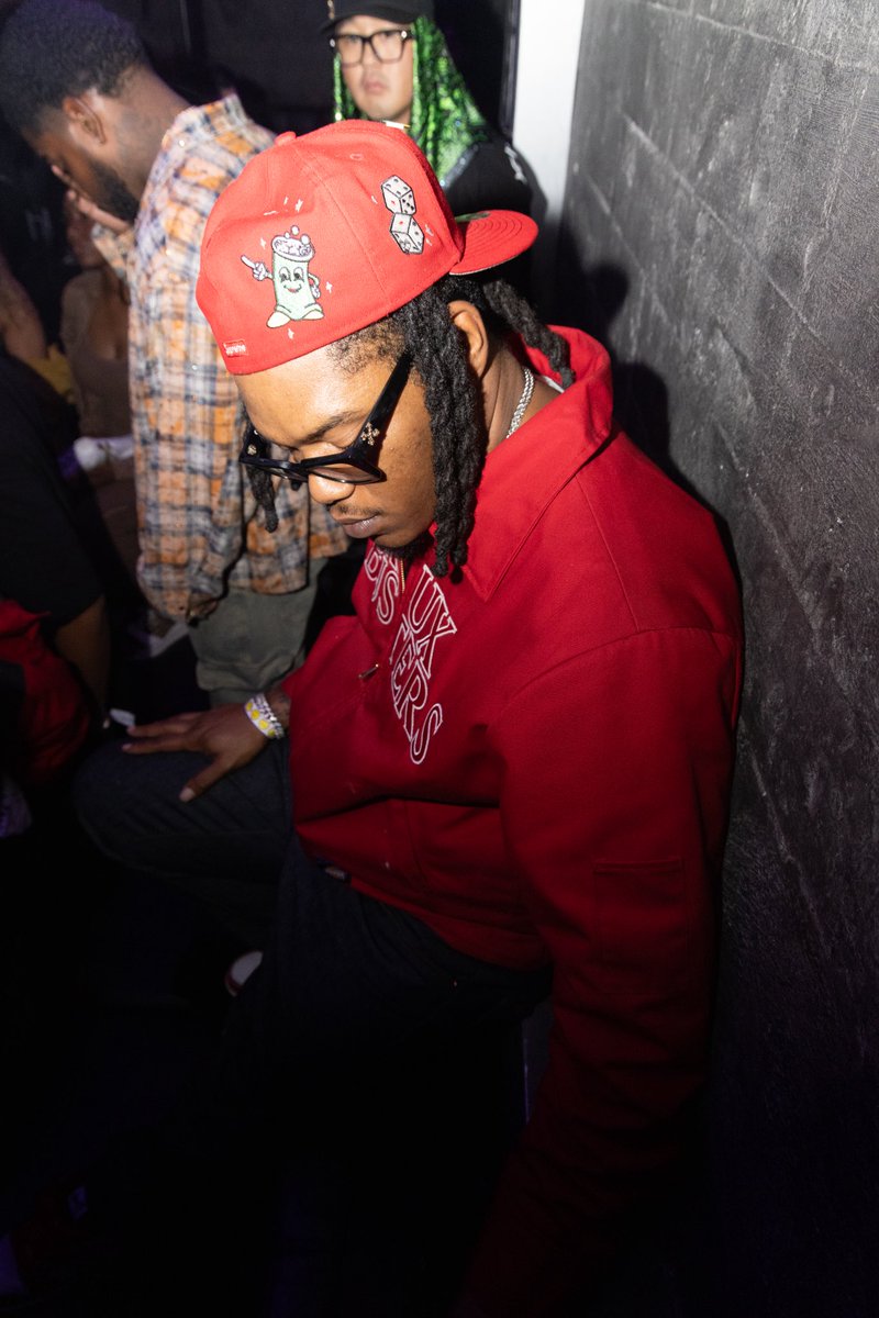 RONRONDOTHATSHIT tweet media