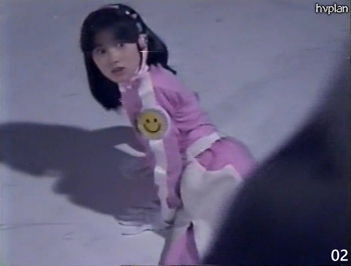 hvplan's tweet image. 1988年のインディーズ特撮ビデオ「地球防衛少女イコちゃん２ ルンナの秘密」より。監督の河崎実さんは1980年代以降、特撮作品を中心にB級映画（誉め言葉）を多数製作されている方ですね。この作品も、特有のチープ感と特撮愛が満載です。

#催眠 #洗脳 #MindControl #hypnosis