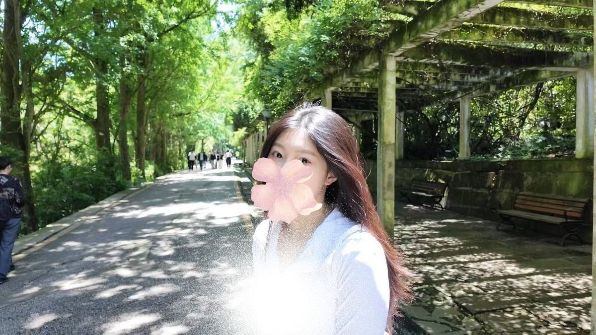 JunyorHb's tweet image. 豫章书院受害者的后续来了！

对自己的父母失望所以不想让自己有一点点生孩子的可能性。加之之前分手时感觉男生很伤心，所以才想找有家室的，她觉得这样分手时对方不会觉得很伤心

一个破碎的灵魂在寻求人间的一点温暖，同时不想让对方受到一点伤害🩷